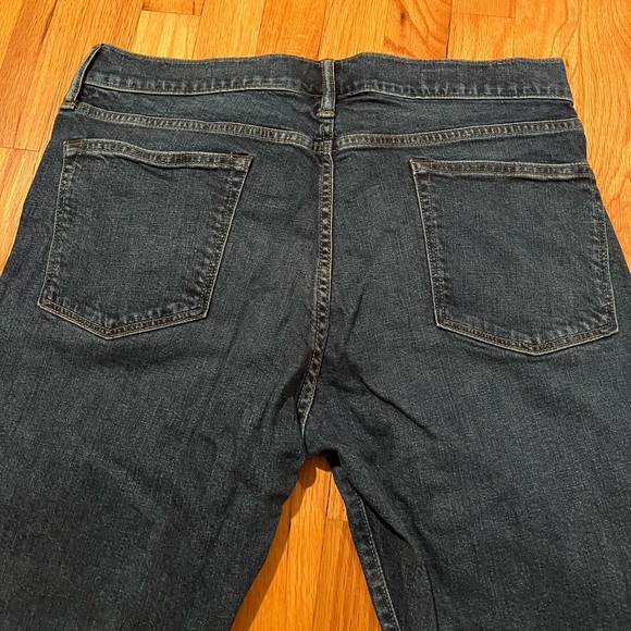 Very lightly used J. Crew slim/stretch fit denim jeans size 33x34 - Picture 3 of 3